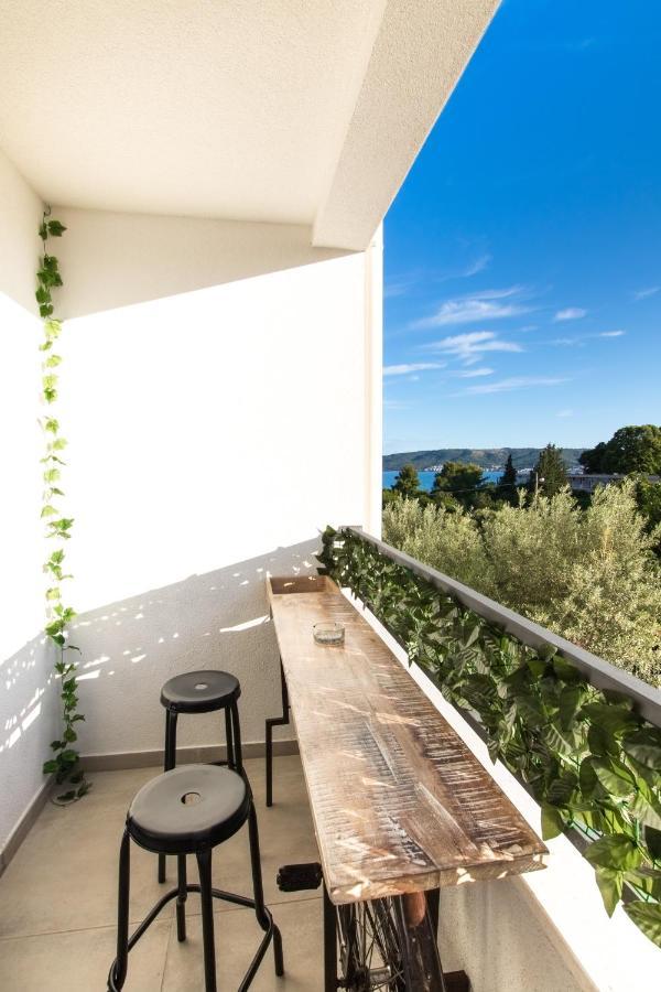 4 * Apartment Sunset Close To The Sea Kaštela Esterno foto